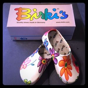 NIB Floral Birk Slip Ons